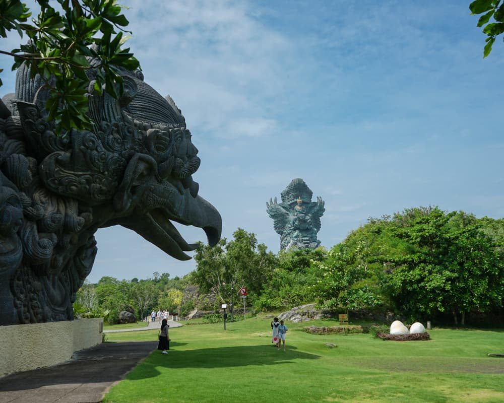 Info Jarak dari Bandara Ngurah Rai ke GWK, Rute Tercepat &amp; Opsi Transportasinya