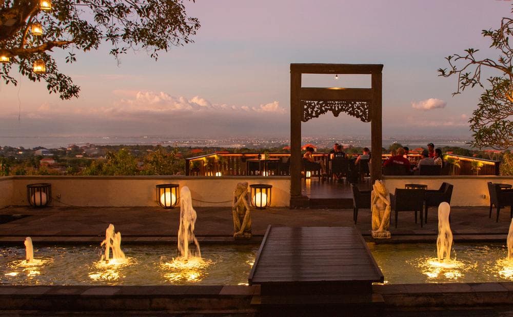 4 Recommended Restaurants with a View for Unforgettable Dining