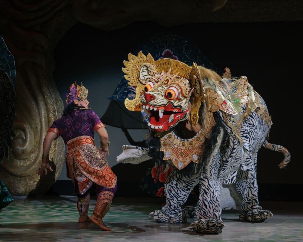 Selangkah Lebih Dekat dengan Topeng Barong, 5 Alasan Menyaksikan Baraong Show